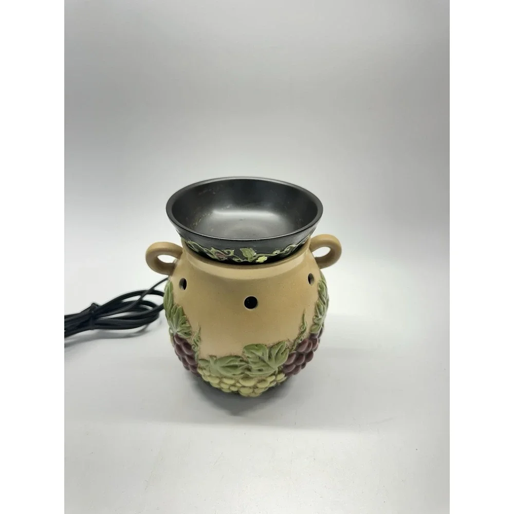 Scentsy Grapevine Wax Warmer Full Size Retired Tuscan Grape Bunches W/ NEW Bulb
